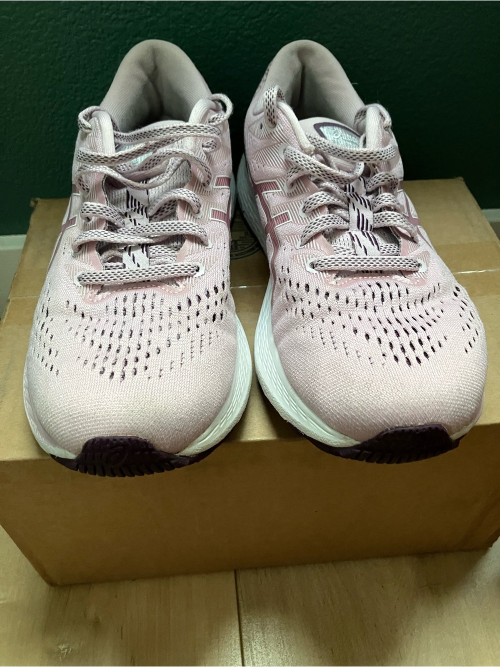 Asics Gel Kayano Women's size 8 Barely Rose Running Shoes